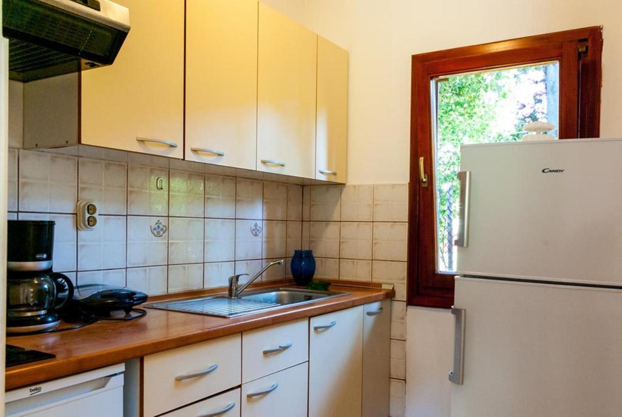 Villa Mediterranea - Apartments เมดูลิน ภายนอก รูปภาพ