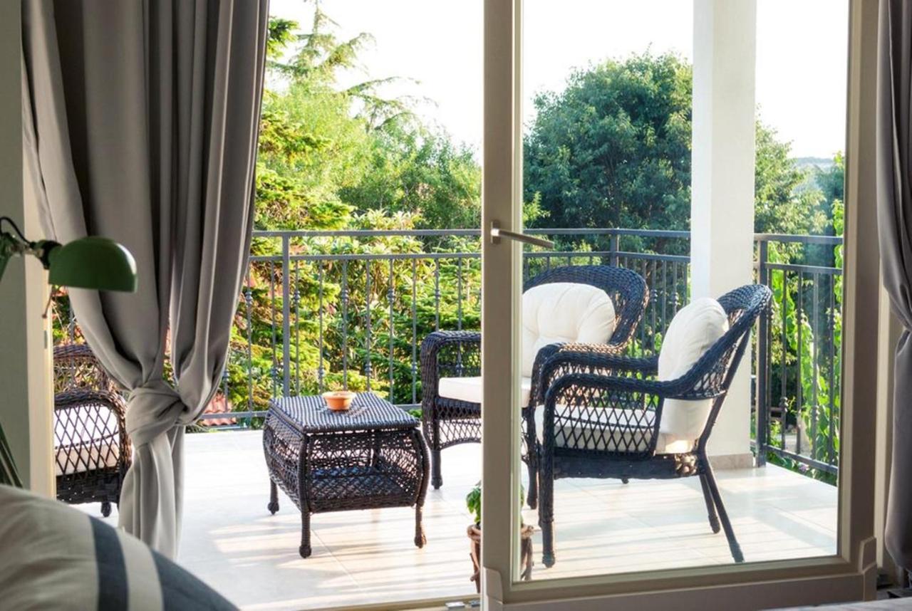 Villa Mediterranea - Apartments เมดูลิน ภายนอก รูปภาพ