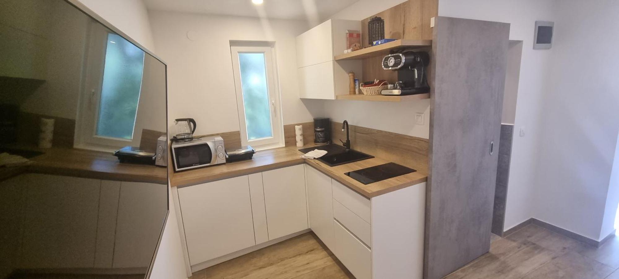 Villa Mediterranea - Apartments เมดูลิน ภายนอก รูปภาพ