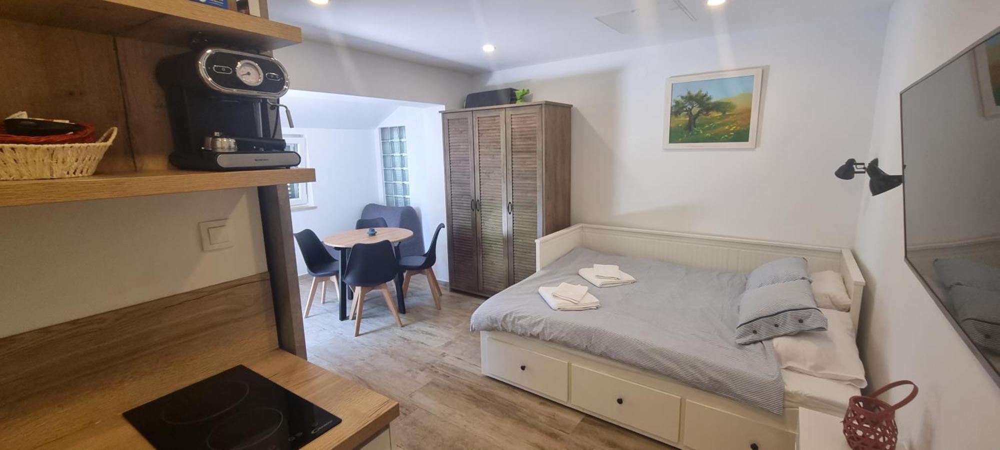 Villa Mediterranea - Apartments เมดูลิน ภายนอก รูปภาพ